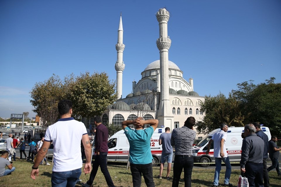 İstanbul'da 5.8 büyüklüğünde deprem sonrası panik 25