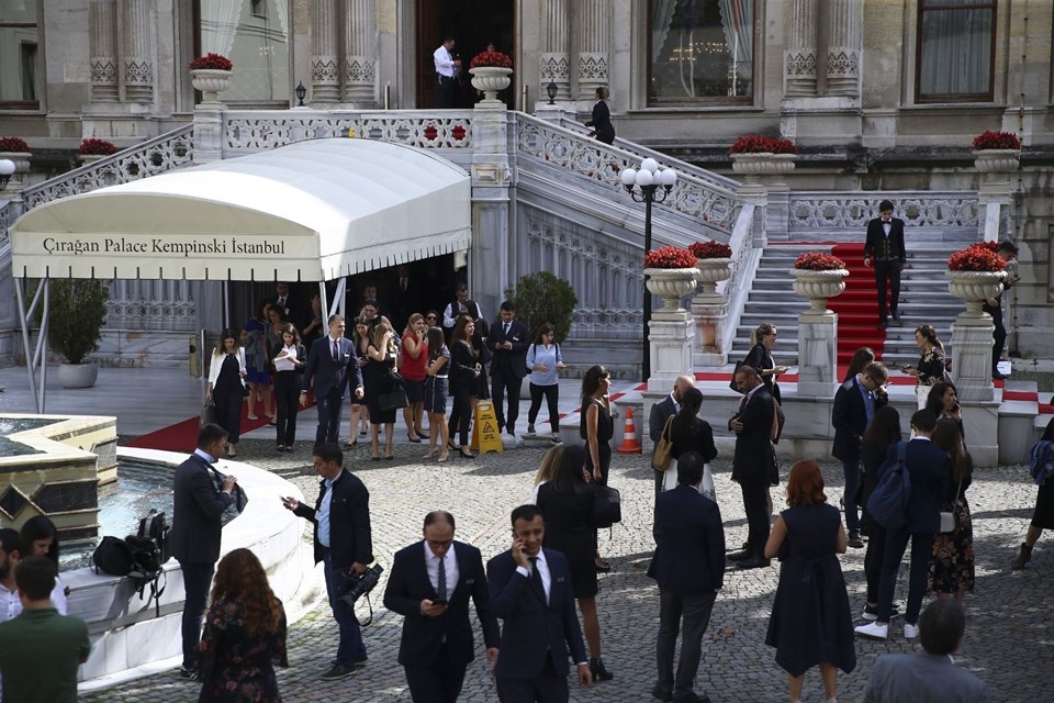 İstanbul'da 5.8 büyüklüğünde deprem sonrası panik 9