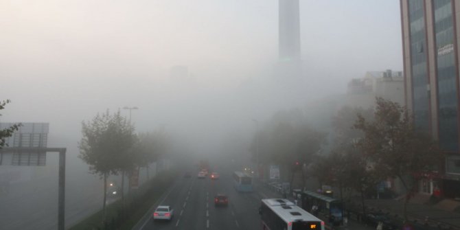 İstanbul'da sis etkili oluyor (Seferler ise iptal edildi)
