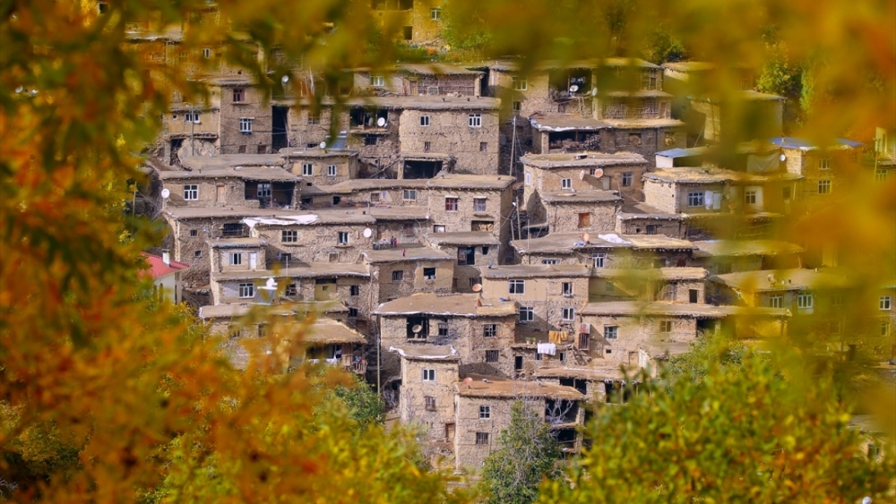 Hizan, doğallığı ve tabiatıyla ziyaretçilerini büyülüyor 5