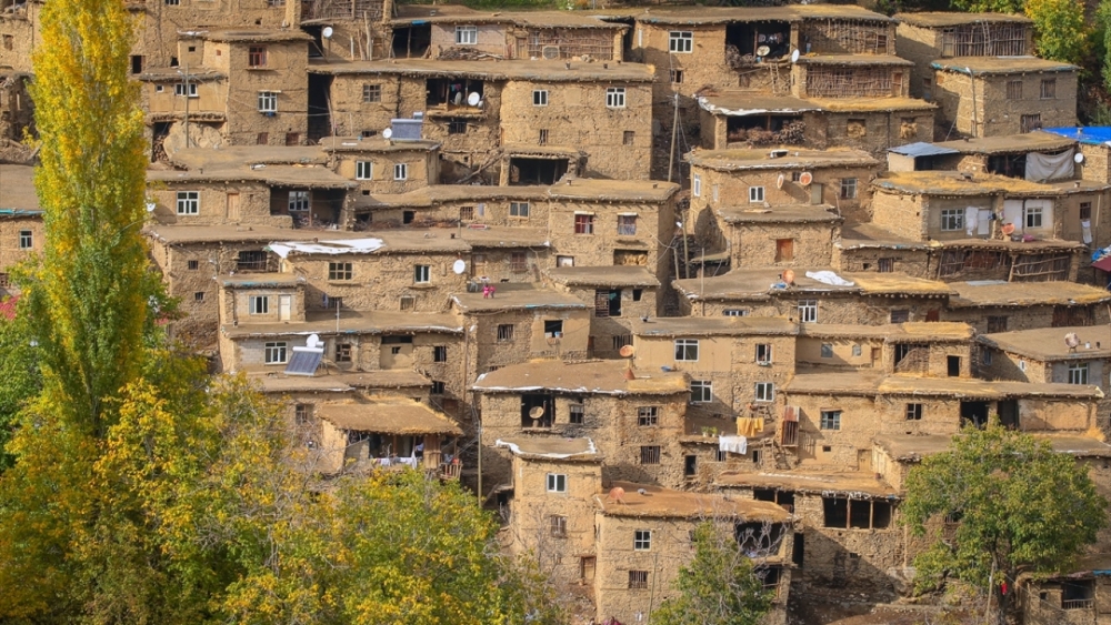 Hizan, doğallığı ve tabiatıyla ziyaretçilerini büyülüyor 9