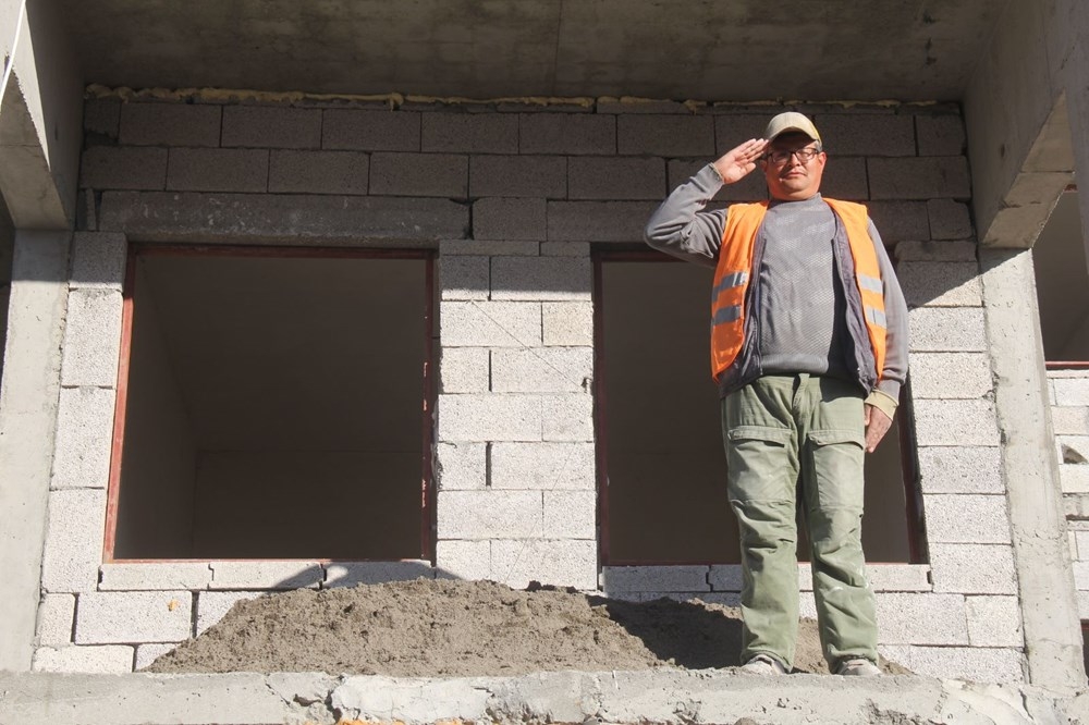 Ata'ya saygı: 09.05'te hayat durdu 11