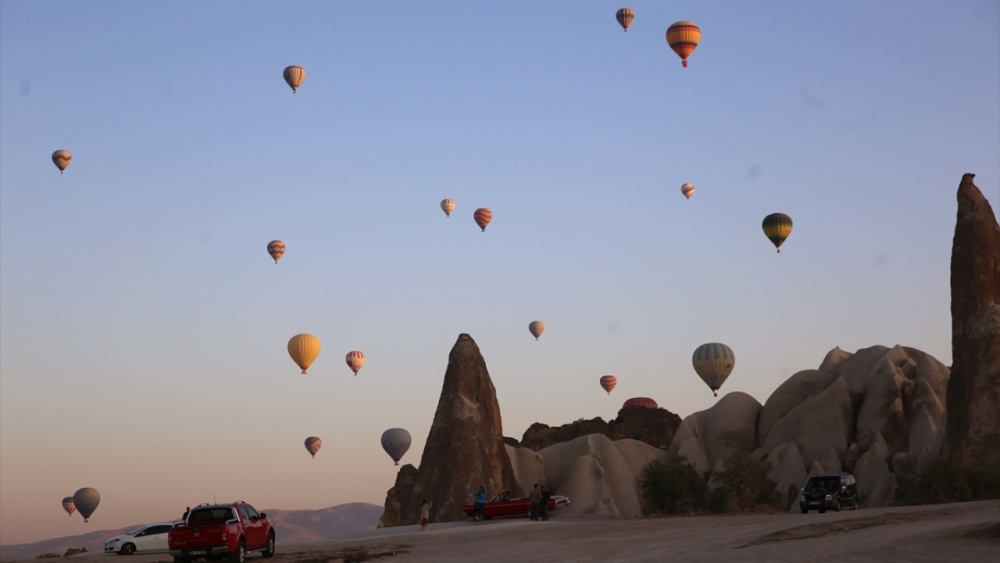 Seher vakti güzelliği balonlarla renkleniyor 13