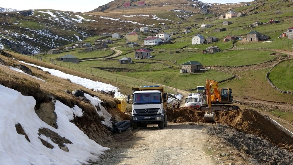 Dipsiz Göl 'valilik izinli' define kazısı ile kurutuldu 13