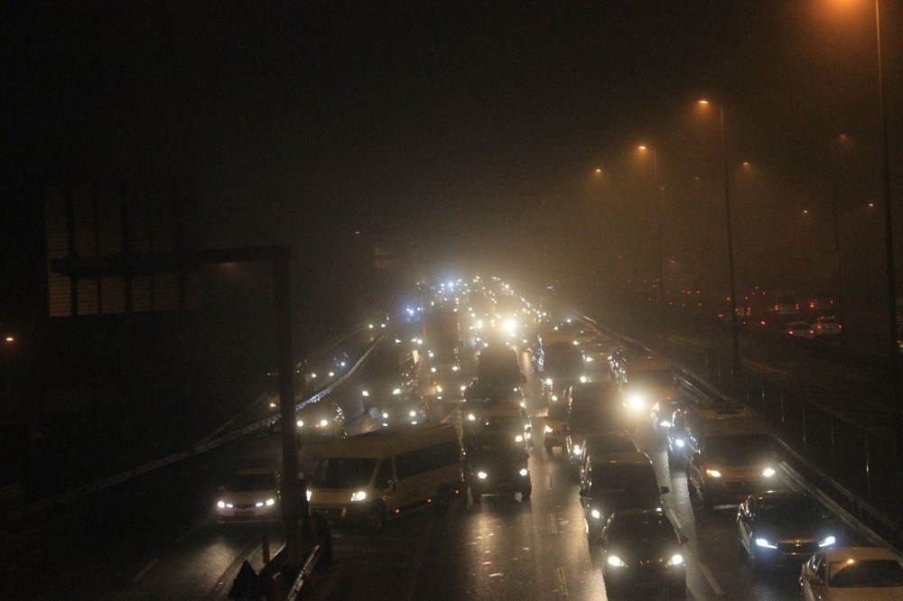 İstanbullular güne sisle uyandı 6