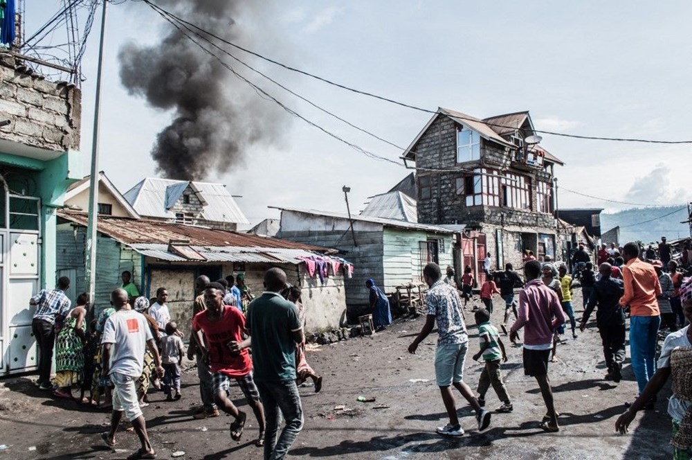 Kongo Demokratik Cumhuriyeti'nde uçak  düştü: 24 ölü 6