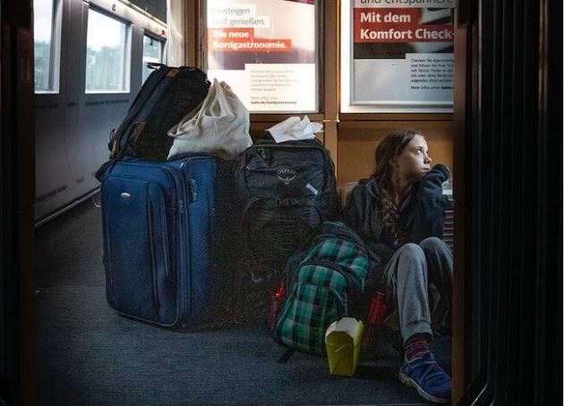 Greta Thunberg'e demir yolu şirketinden 'birinci sınıf bilet&# 1
