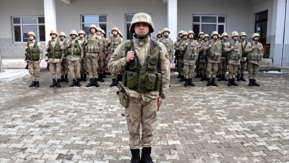 Jandarma kışın da teröristlere göz açtırmıyor 15