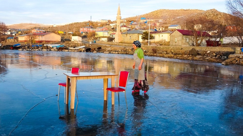 Çıldır Gölü üzerinde çay keyfi 5