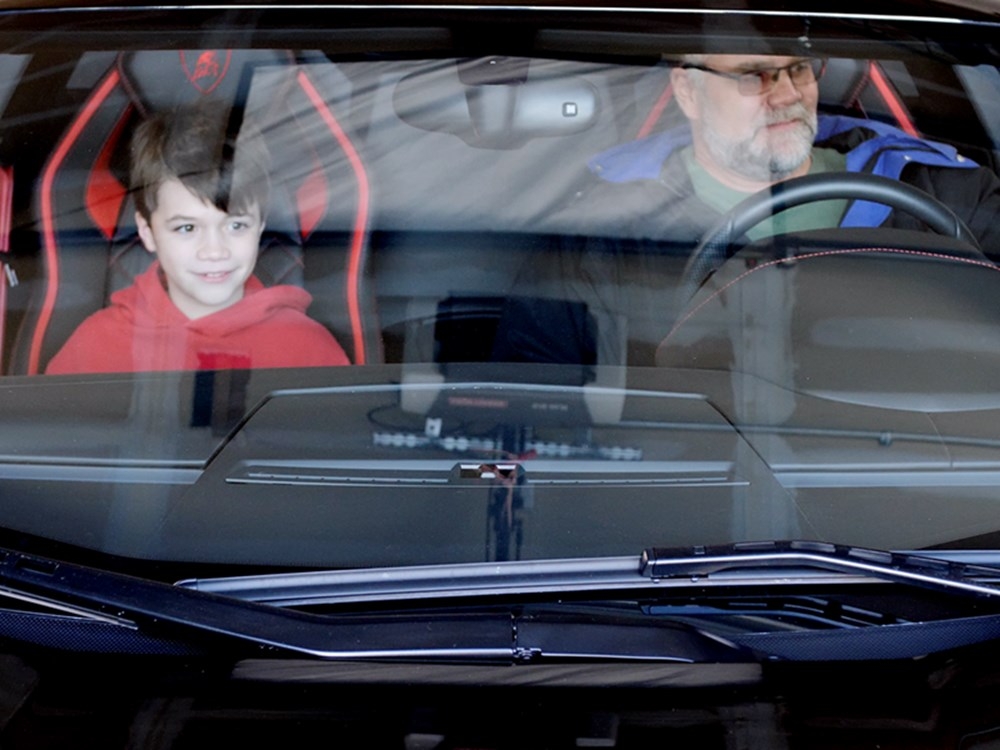 3D yazıcı ile Aventador üreten baba ve oğula unutulmaz sürpriz 5