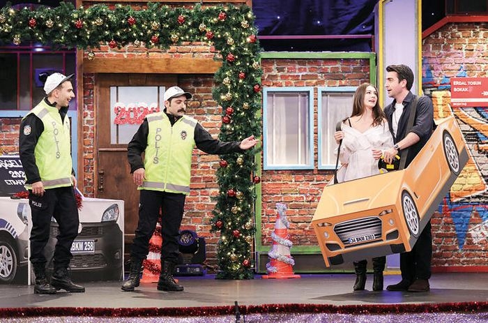 Yılbaşı ekranında neler var? İşte size tavsiyeler 6