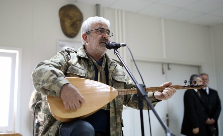 Akar ve TSK Komuta Kademesi'nden 'üç kuvvetli' kutlama 17