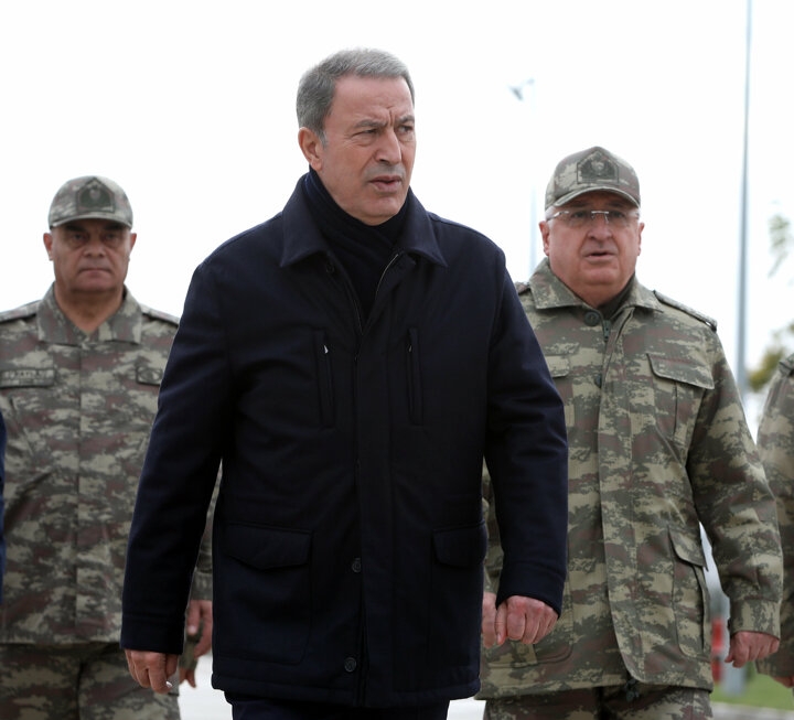 Akar ve TSK Komuta Kademesi'nden 'üç kuvvetli' kutlama 9