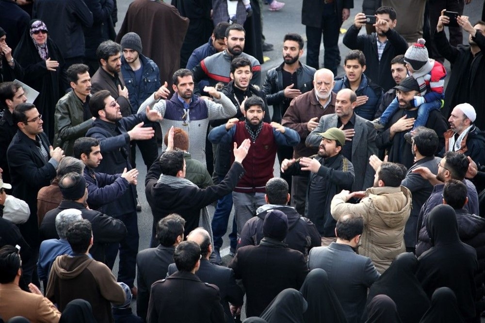 İran Kasım Süleymani için yas tutuyor 45