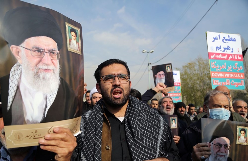 İran Kasım Süleymani için yas tutuyor 52