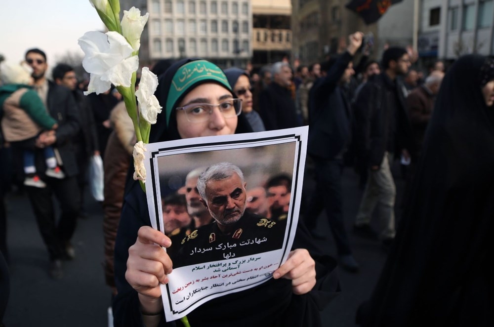 İran Kasım Süleymani için yas tutuyor 55