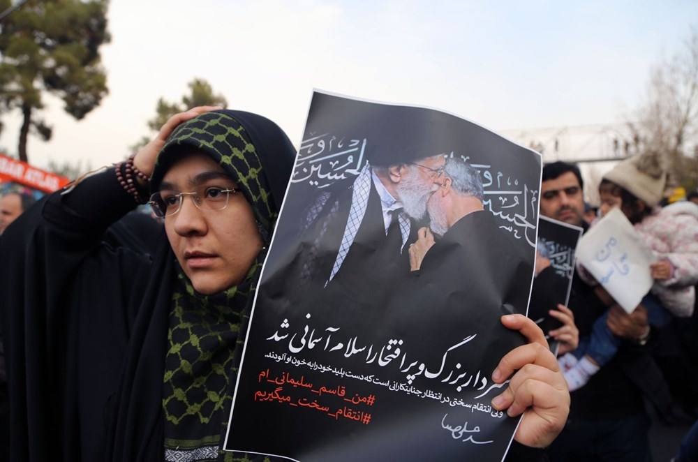 İran Kasım Süleymani için yas tutuyor 9