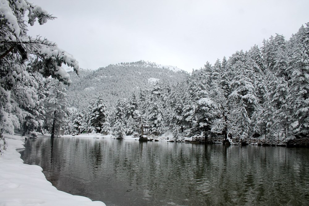Limni Gölü beyaza büründü 6