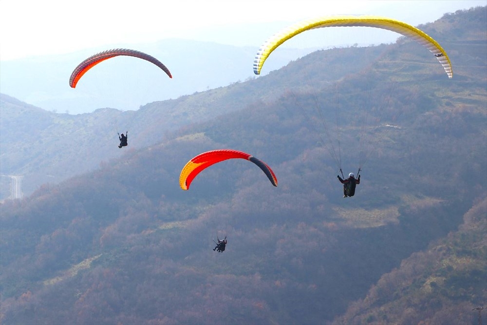 Uçmakdere, normalleşme sürecinde yamaç paraşütü adresi oldu 2