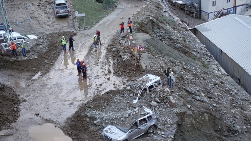 Artvin'deki sel ve heyelan felaketi 8