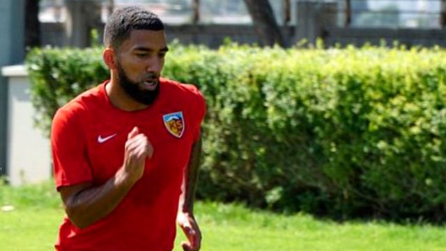 Aaron Lennon, Kayserispor'dan 5.2 milyon TL maaş alacak