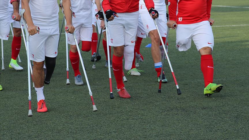 Ampute Futbol Milli Takımı'nda bir oyuncunun Kovid-19 testi pozitif çıktı