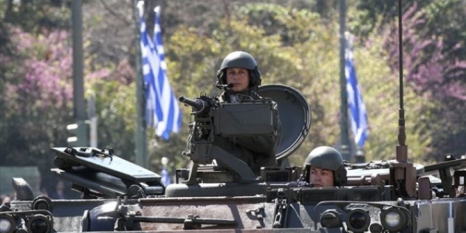 Türkiye ile diyaloğa yanaşmayan Yunanistan askeri harcamalarını artırıyor