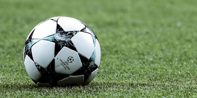 UEFA Şampiyonlar Ligi play-off turunda 3 maç oynandı
