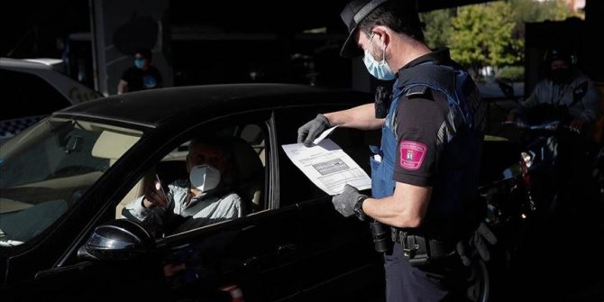 İspanya'da artan Kovid-19 vakaları 86 belediyede serbest dolaşımı kısıtladı