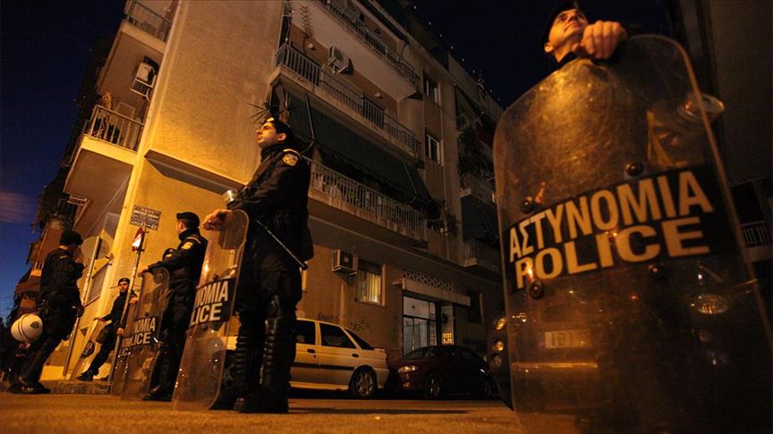 Yunanistan'da terör örgütü DHKP-C yanlıları polisle çatıştı