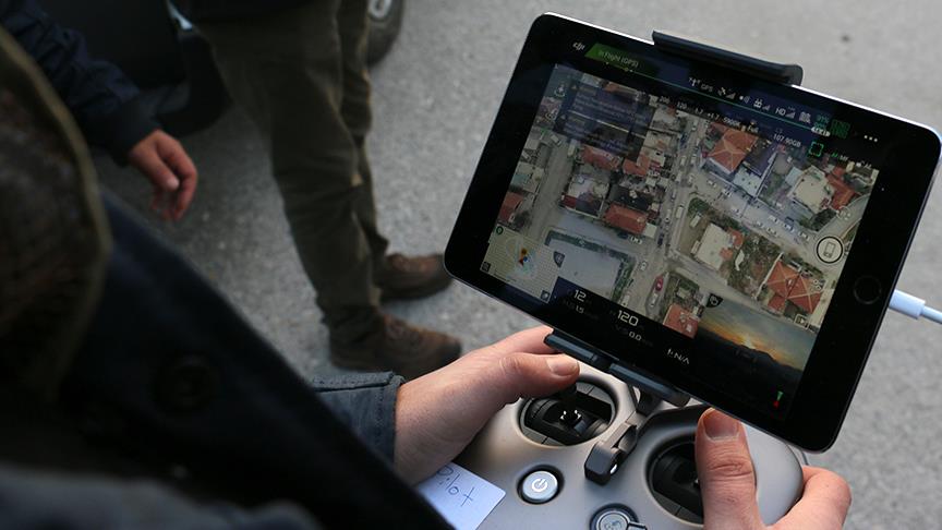 Denizli polisinden 'drone' destekli uyuşturucu operasyonu