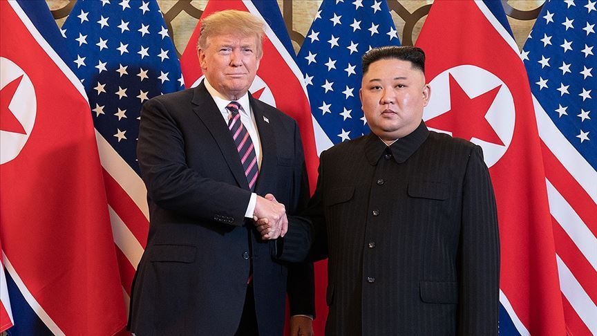 Kim Jong-un Trump'a geçmiş olsun mesajı gönderdi