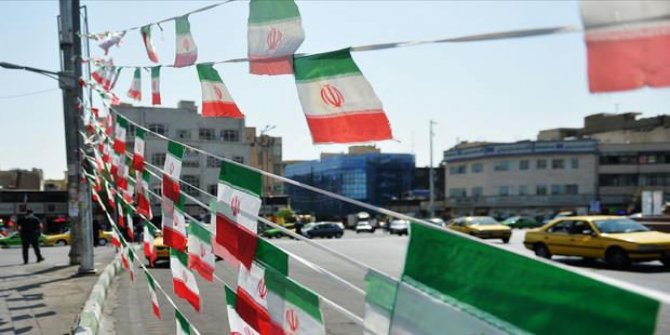 İran'da seçimler ikinci tura kaldı