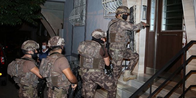 Adana'da terör örgütü operasyonu: 5 gözaltı