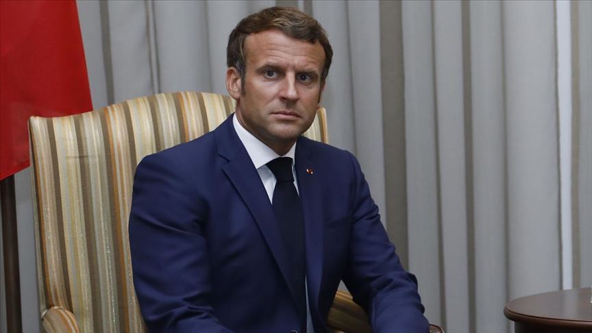 Macron: Salgına karşı daha fazla kısıtlayıcı tedbir alınmalı