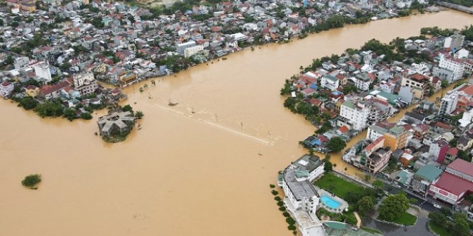 Vietnam'daki sel ve heyelanlarda can kaybı artıyor