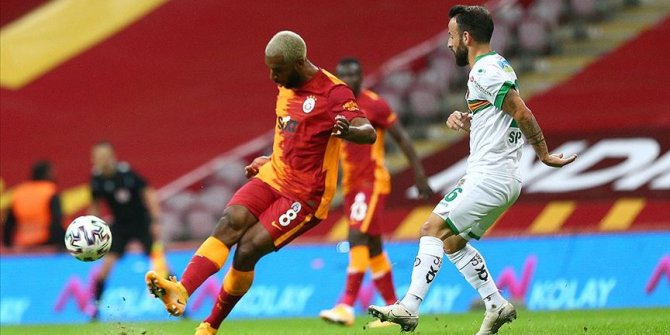 Lider Alanyaspor Galatasaray'dan 3 puanı uzatmada aldı