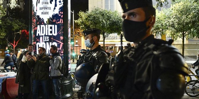 Fransa'da gece sokağa çıkma yasağı uygulanacak bölge sayısı 54'e yükseltildi