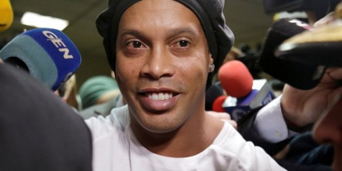 Ronaldinho'nun Covid-19 testi belli oldu