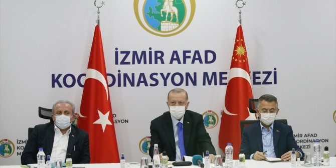Başkan Erdoğan İzmir AFAD Koordinasyon Merkezi'nde