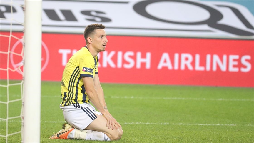 Fenerbahçe'nin çıkışı kısa sürdü