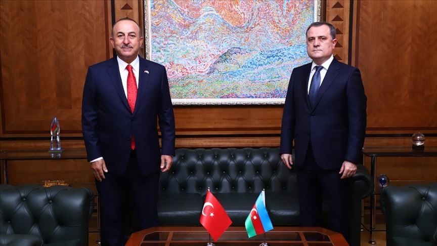 Çavuşoğlu, Azerbaycanlı mevkidaşı Bayramov'la görüştü