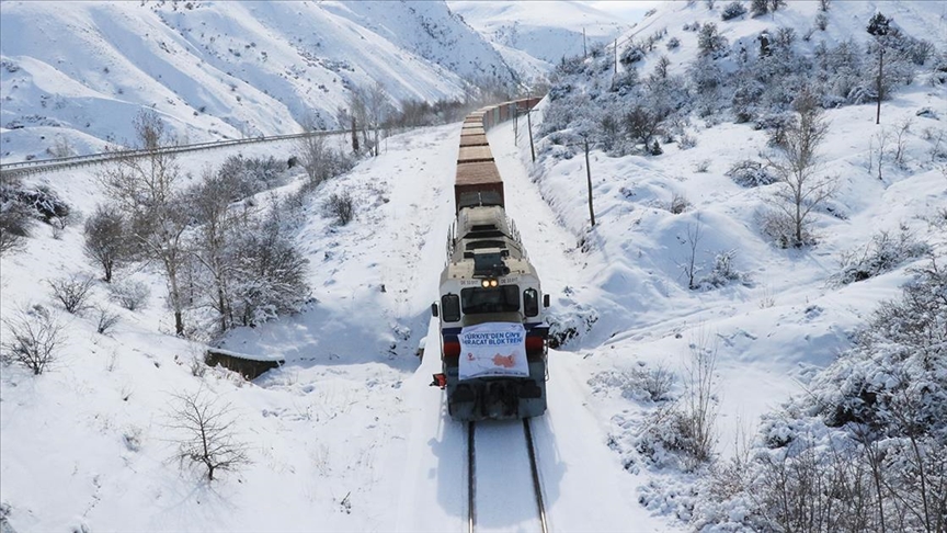 Rusya ve Çin'e gidecek ihracat trenleri Erzincan'a ulaştı