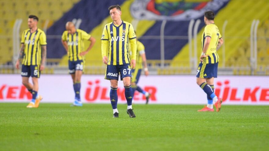 Fenerbahçe fırsatı tepti, 1 puan ile yetindi