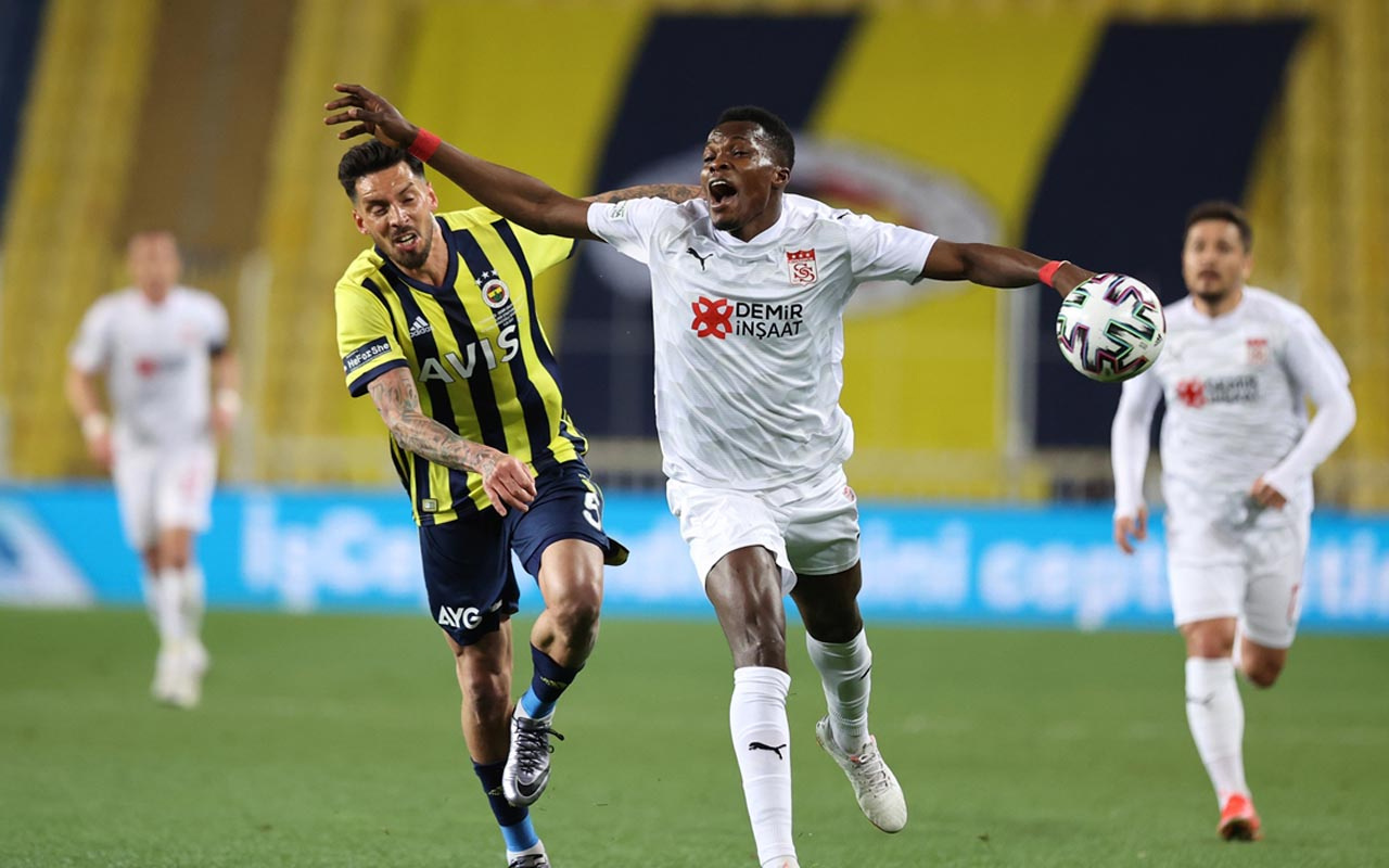 Fenerbahçe, şampiyonluk fırsatını geri tepti