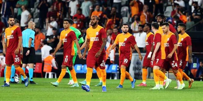 Galatasaray, UEFA Şampiyonlar Ligi'ne veda etti
