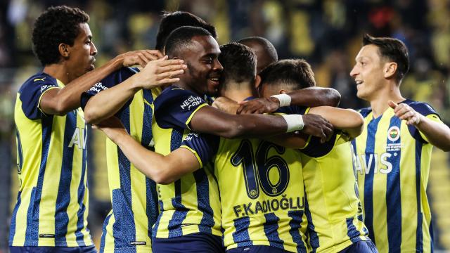Fenerbahçe 3 puana 2 golle aldı