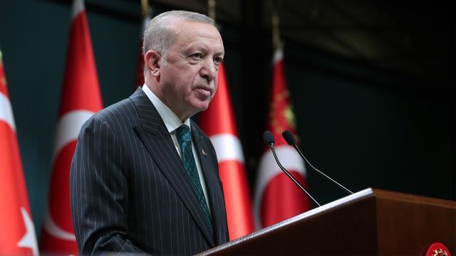 Cumhurbaşkanı Erdoğan: İstanbul'un yeniden sahibini bulması lazım