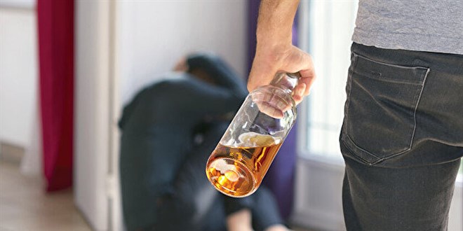 Alkol kadına şiddeti 8 kat artırıyor
