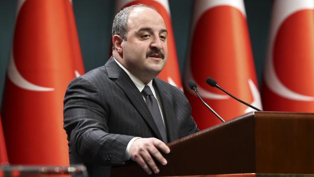 Bakan Mustafa Varank'tan Şahan Gökbakar'a tepki
